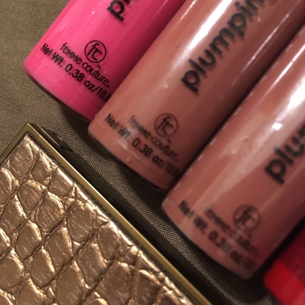 Tarte bronzer and femme couture plumping gloss - Picture 4 of 4